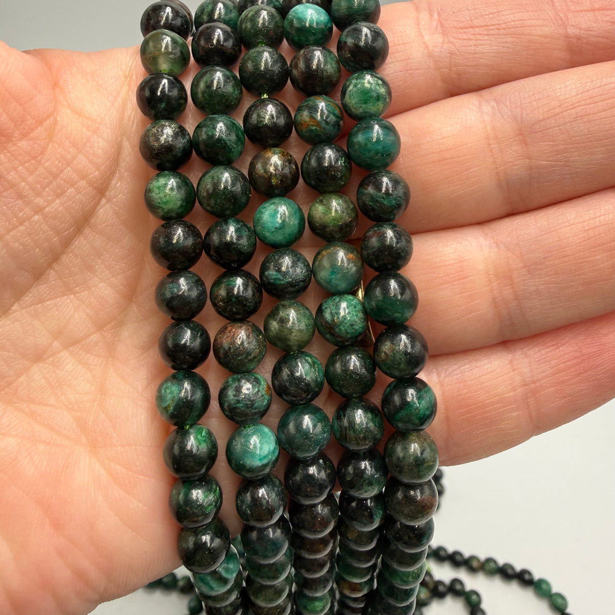 Emerald Beads, Round (6mm)
