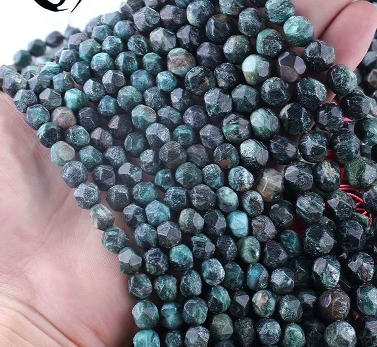 Smaragd Perler – Star Cut (8mm)