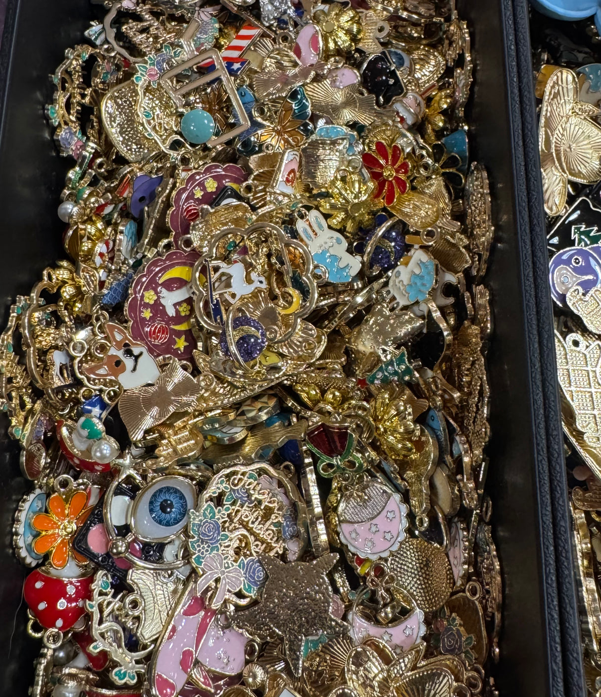 Vedhæng Med Emalje - Mix Modeller (5 stk)