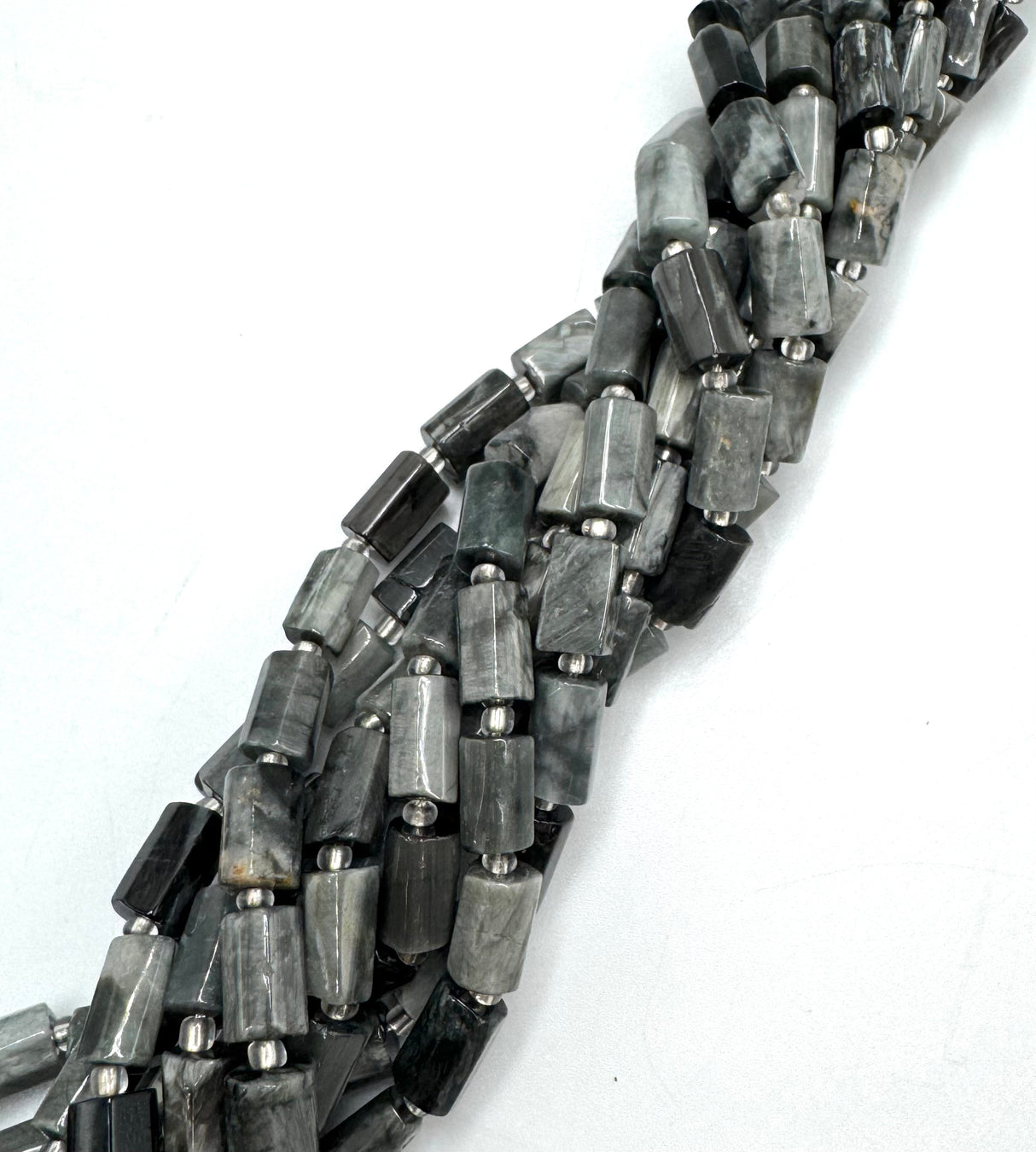 Hawk's Eye Pearls – Oblong/Barrel-shaped (8x11mm)