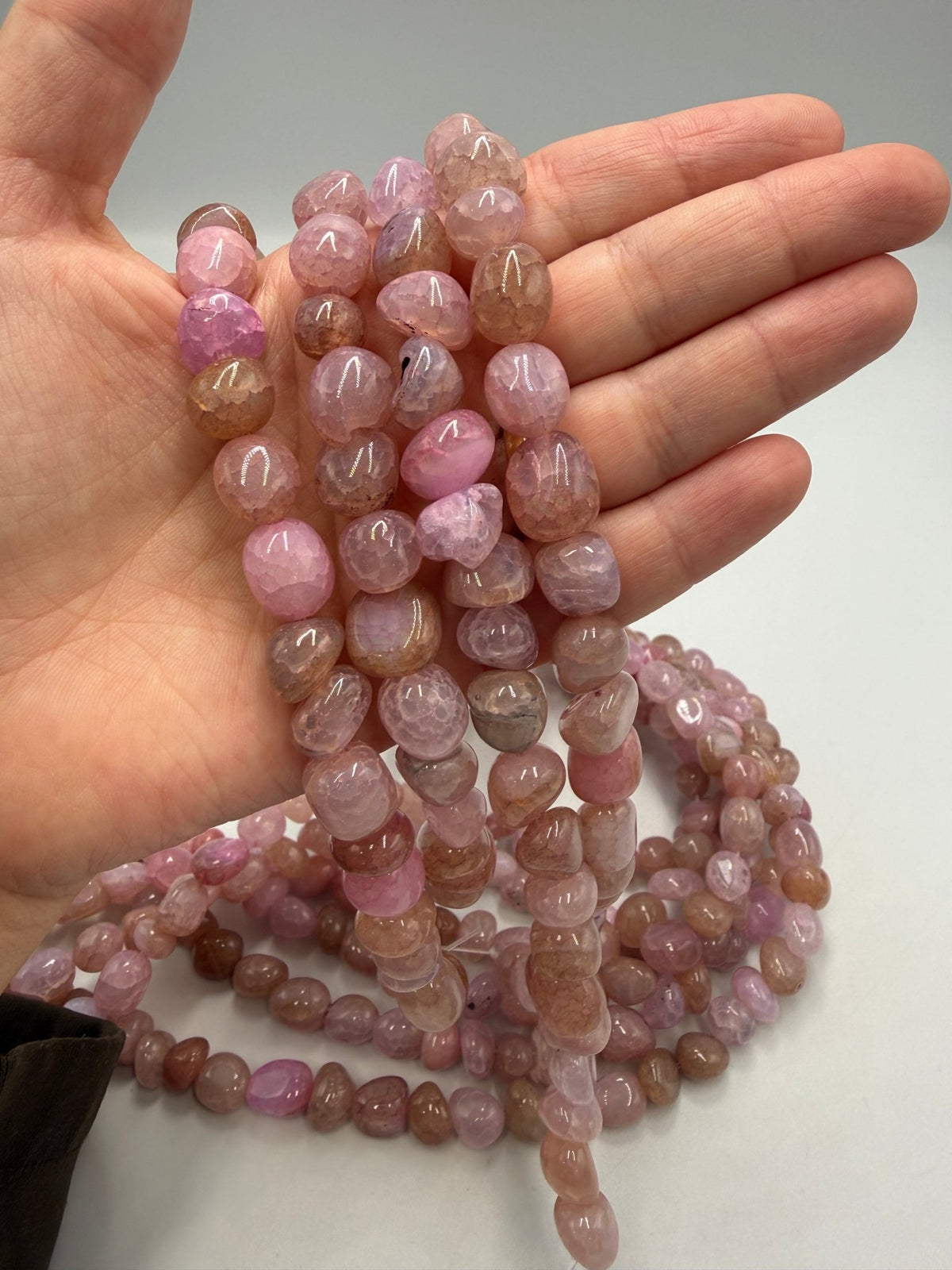 Agat – Rosa, Nuggets (6,5-13,5mm) - Uniq Perler - 113653