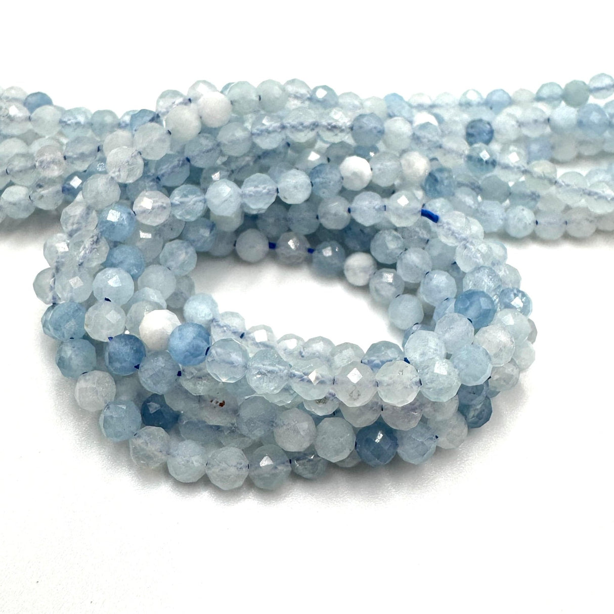 Akvamarin – Facetteret, Grade A(4mm) - Uniq Perler - 677700