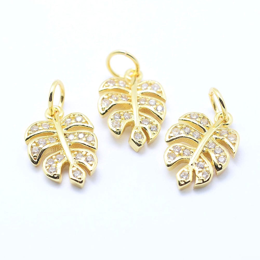 Blad Vedhæng Med Klare Zirkonia Sten, Forgyldt, 14x9,5x2mm - Uniq Perler - 111530