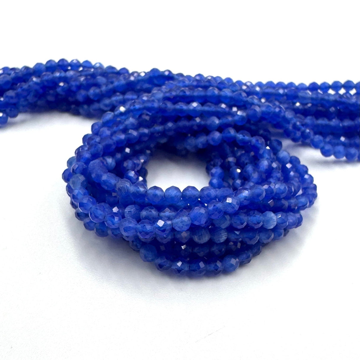 Cat Eye – Kongeblå, Facetteret (3mm) - Uniq Perler - 331085