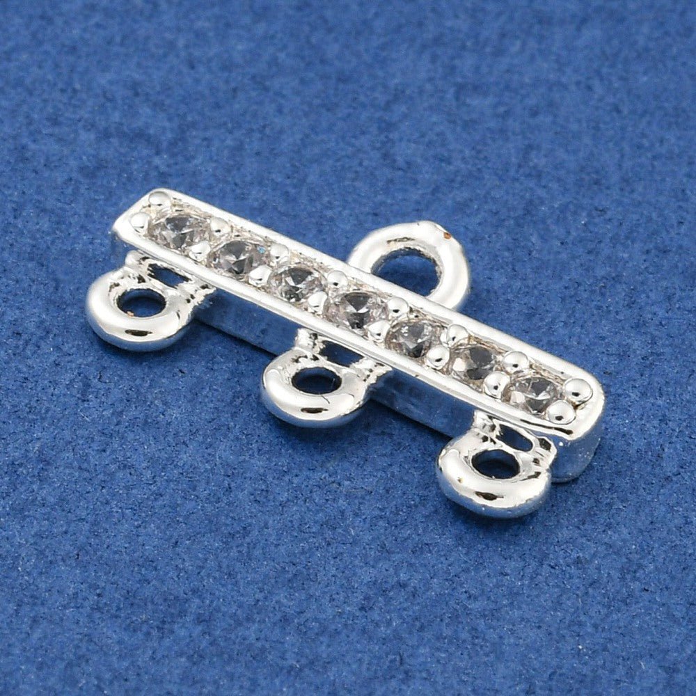 Chandelier Mellemled Med Kubisk Zirkonia – Langtidsholdbar Sølvbelagt Messing (9x17x2,5mm) 2 Stk - Uniq Perler - 119075