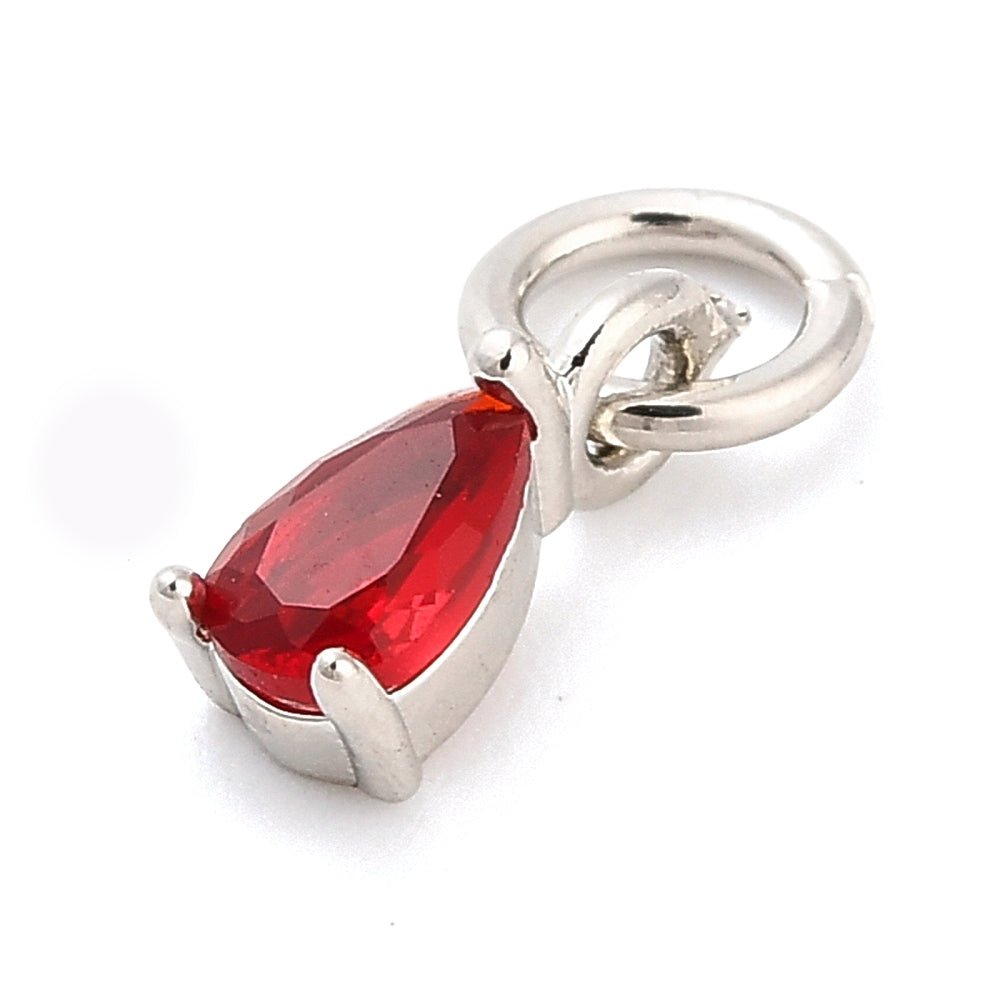 Dråbe med Zirkonia indfatning, Platinfarve (8.5x3.5x3mm) - Uniq Perler -