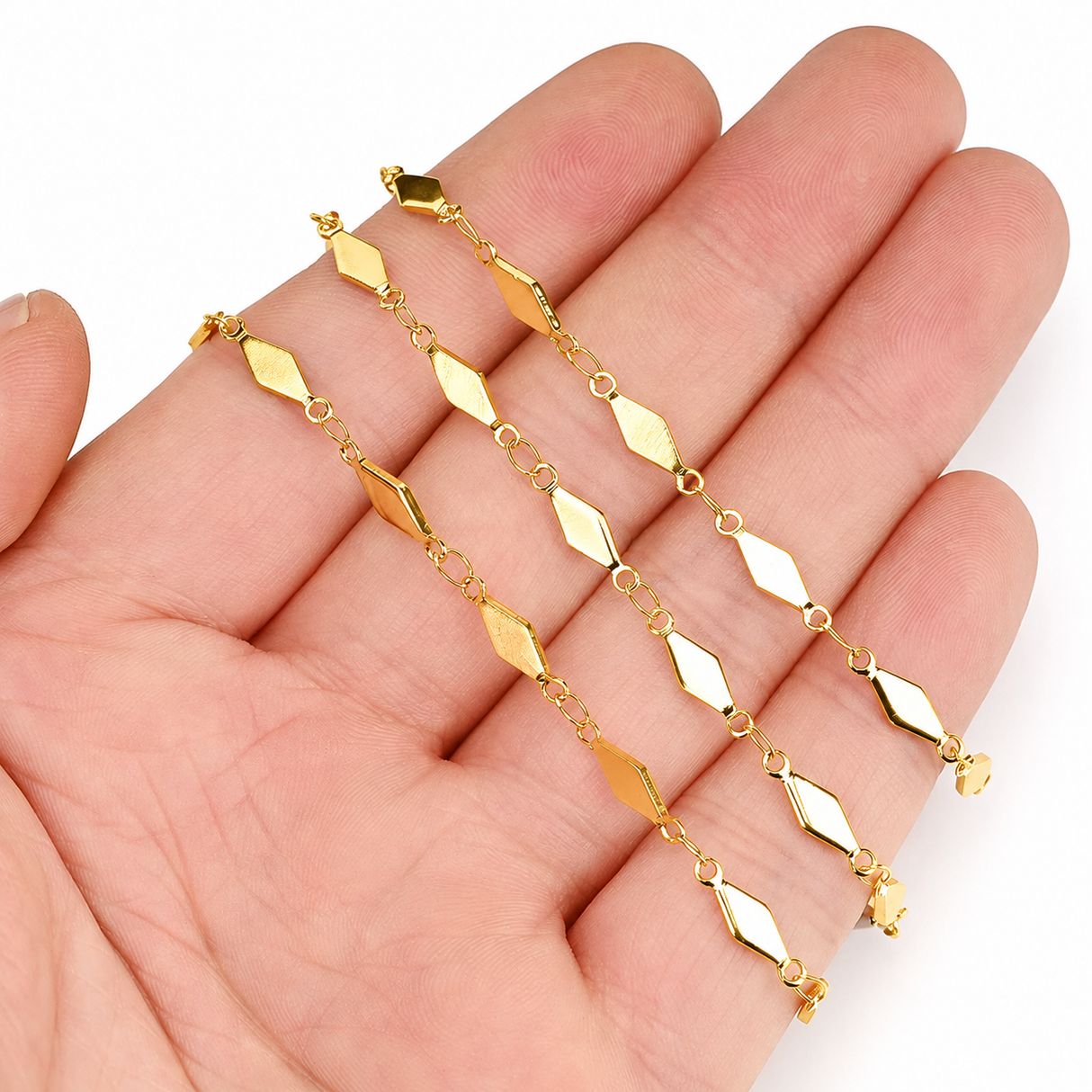 Water-resistant "Star Link" Chain, Gold-plated Steel, (2.1mm, 1m)