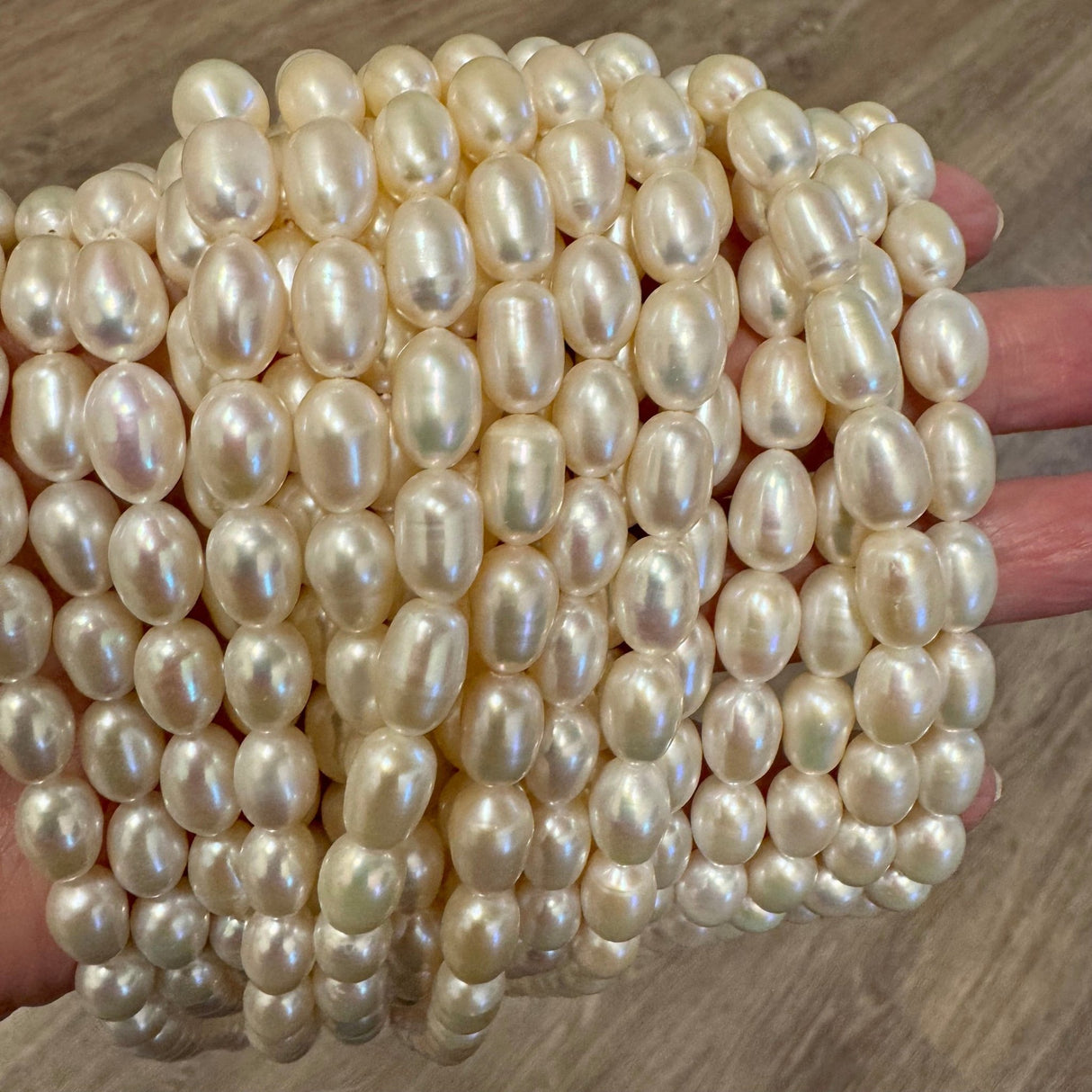 Ferskvandsperler – Rice, Ovale, Næsten Hvid (8x9mm), Grade AA - Uniq Perler - 111683