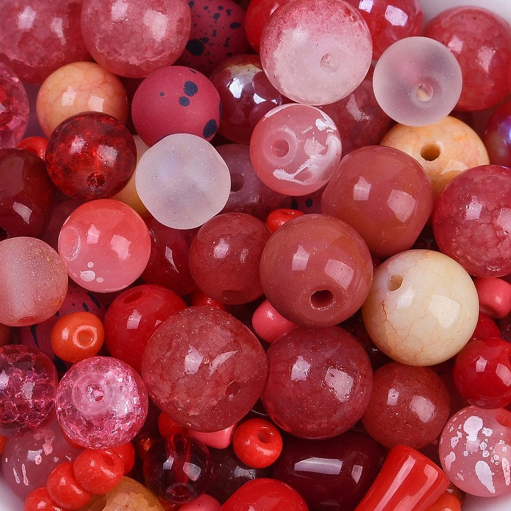 Glasperler Mix - Rød, Assorteret Str og Modeller (2 - 13mm) 100g - Uniq Perler - 114558