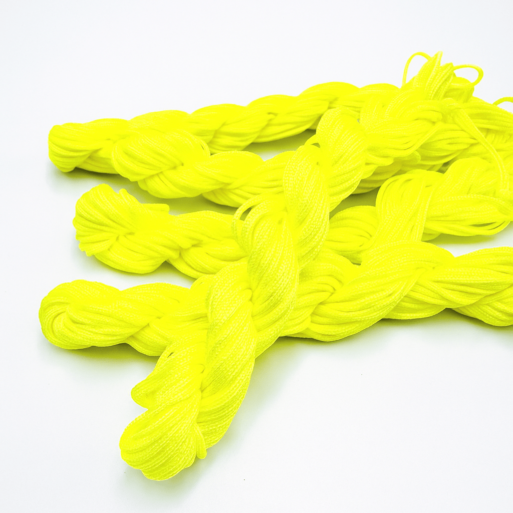 Gul nylon tråd, 2mm (ca 12 meter.) - Uniq Perler - 115306