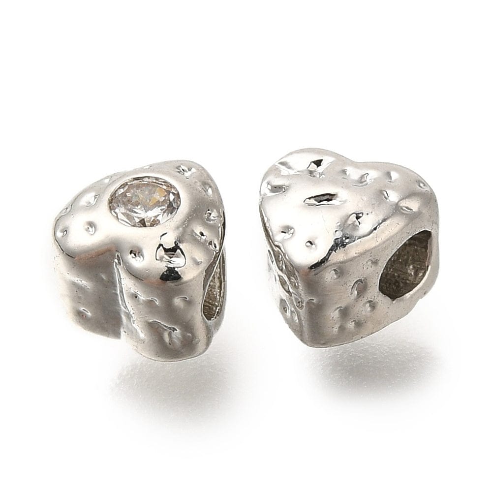 Hjerteformet Hamret Perler, Platin Messing, 4,5x5mm, (2 Stk.) - Uniq Perler - 114158