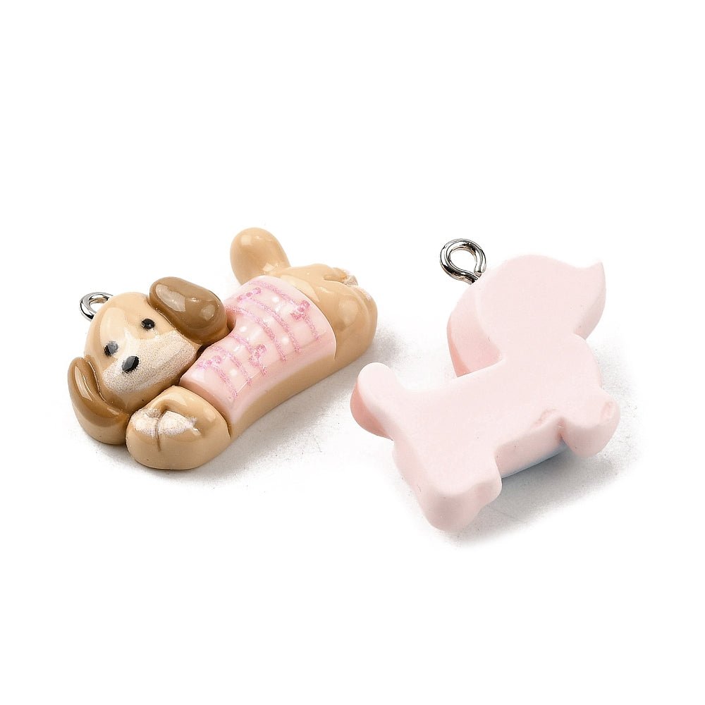 Dog pendant in resin – (approx. 26–28 mm) – 5 pcs. - Uniq Perler -