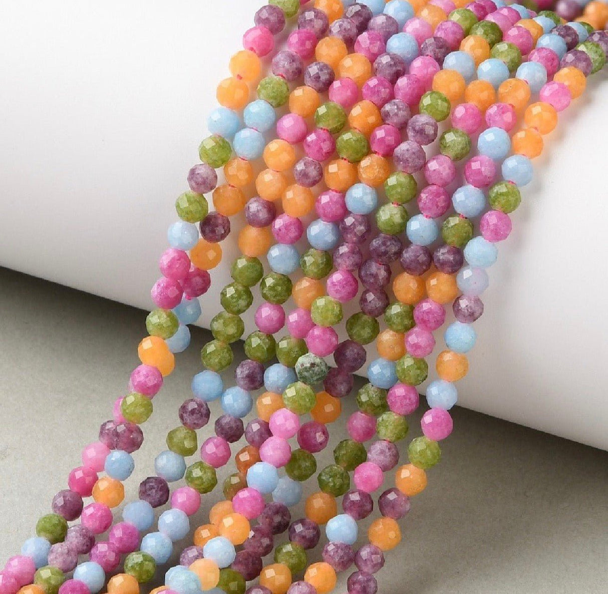 Jade Perler – Farve Mix, Facetterede Runde (3mm) - Uniq Perler - 123619