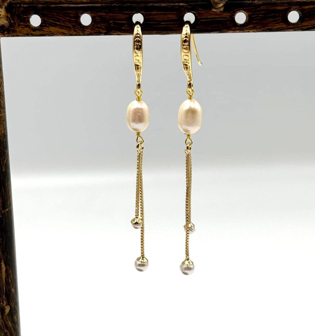 Kæde Vedhæng Med Hvide Perler – 18K Forgyldt (35x5x4mm) - Uniq Perler - 114214