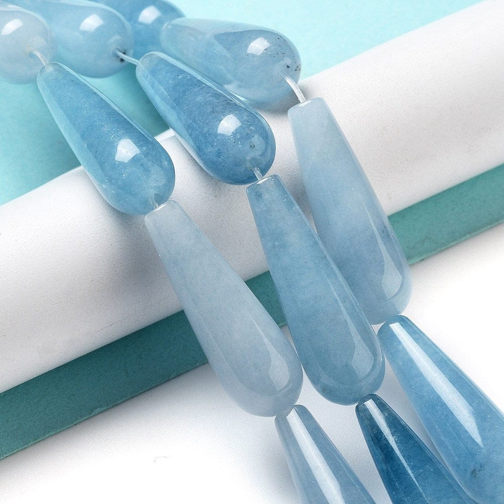 Kvarts Dråber - Blå (30x10mm), 1 Stk - Uniq Perler - 113217