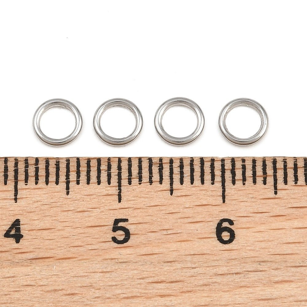 Lukkede Øskner – Stål (5x0,8mm) 10 stk - Uniq Perler - 126270