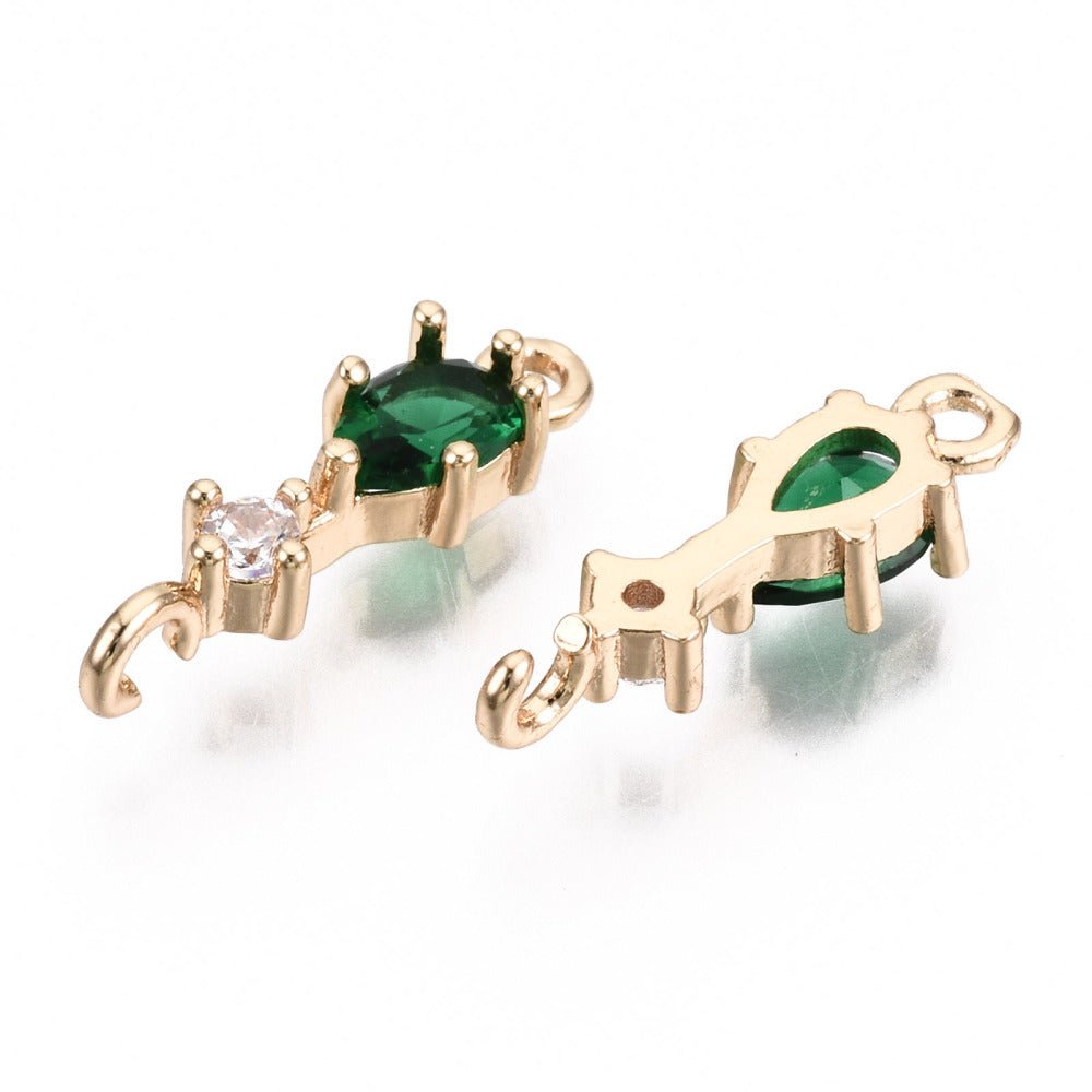 Mellemled/Connectors med Dråbe – Grøn med Langtidsholdbar belægning (17mm) 2 stk. - Uniq Perler - 117084