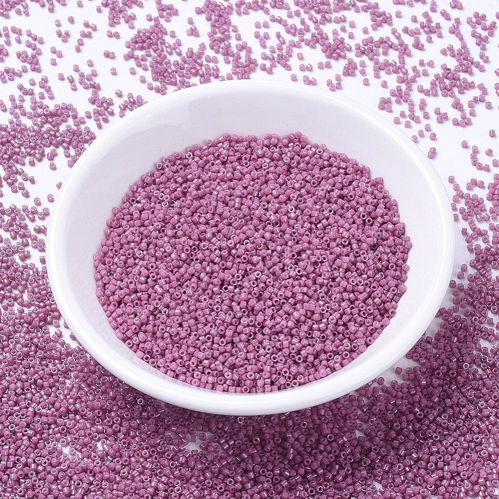 Miyuki Delica Perler, DB 1376, Dyed Opaque Antique Rose, 11/0 - Uniq Perler - 524621