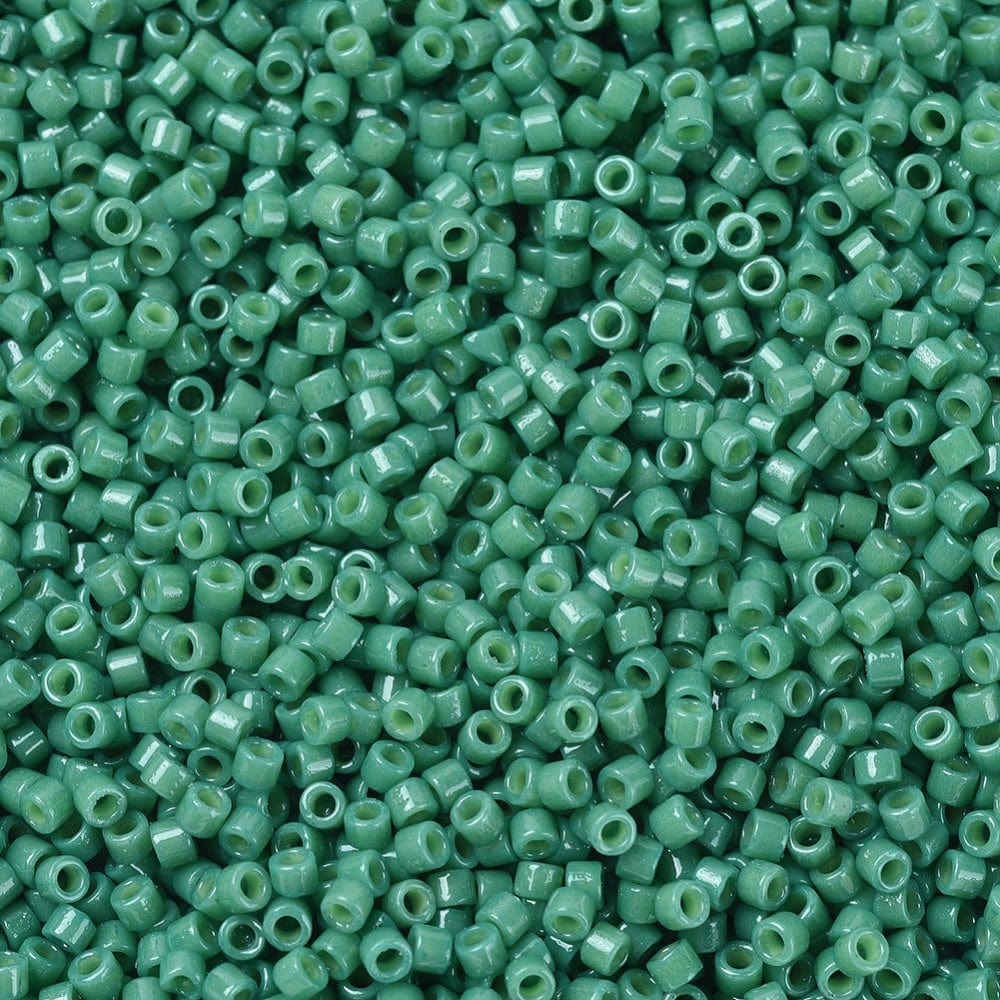 Miyuki Delica Perler, DB 2127, Duracoat Dyed Opaque Spruce, 11/0 - Uniq Perler - 597461