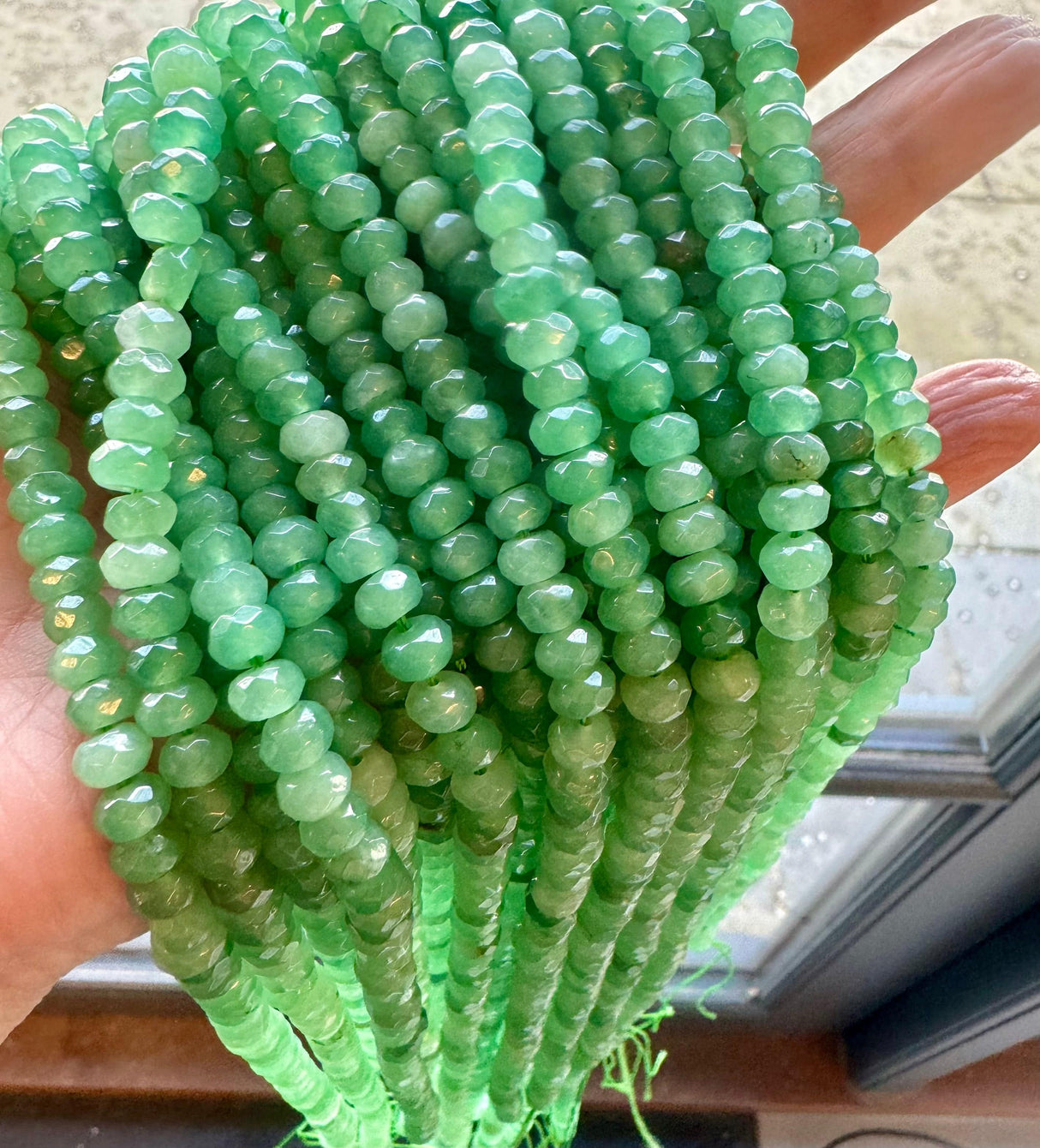 Pandawhole Jade Jade, Grøn, Facetteret, Rondel, 6x4mm