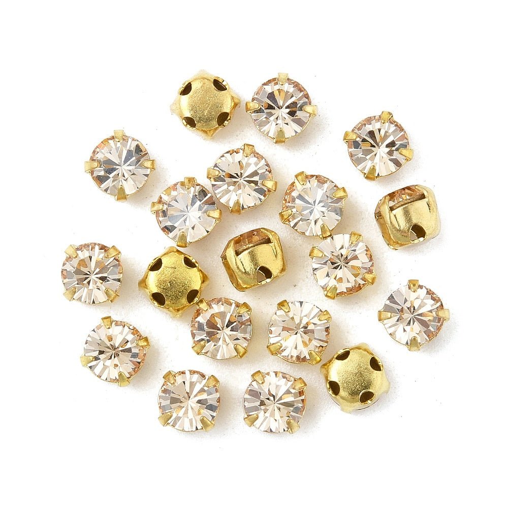 Preciosa Chaton Med Fatning – 18K Forgyldt Messing (4,4 - 4,6mm) 6 stk - Uniq Perler - 119998