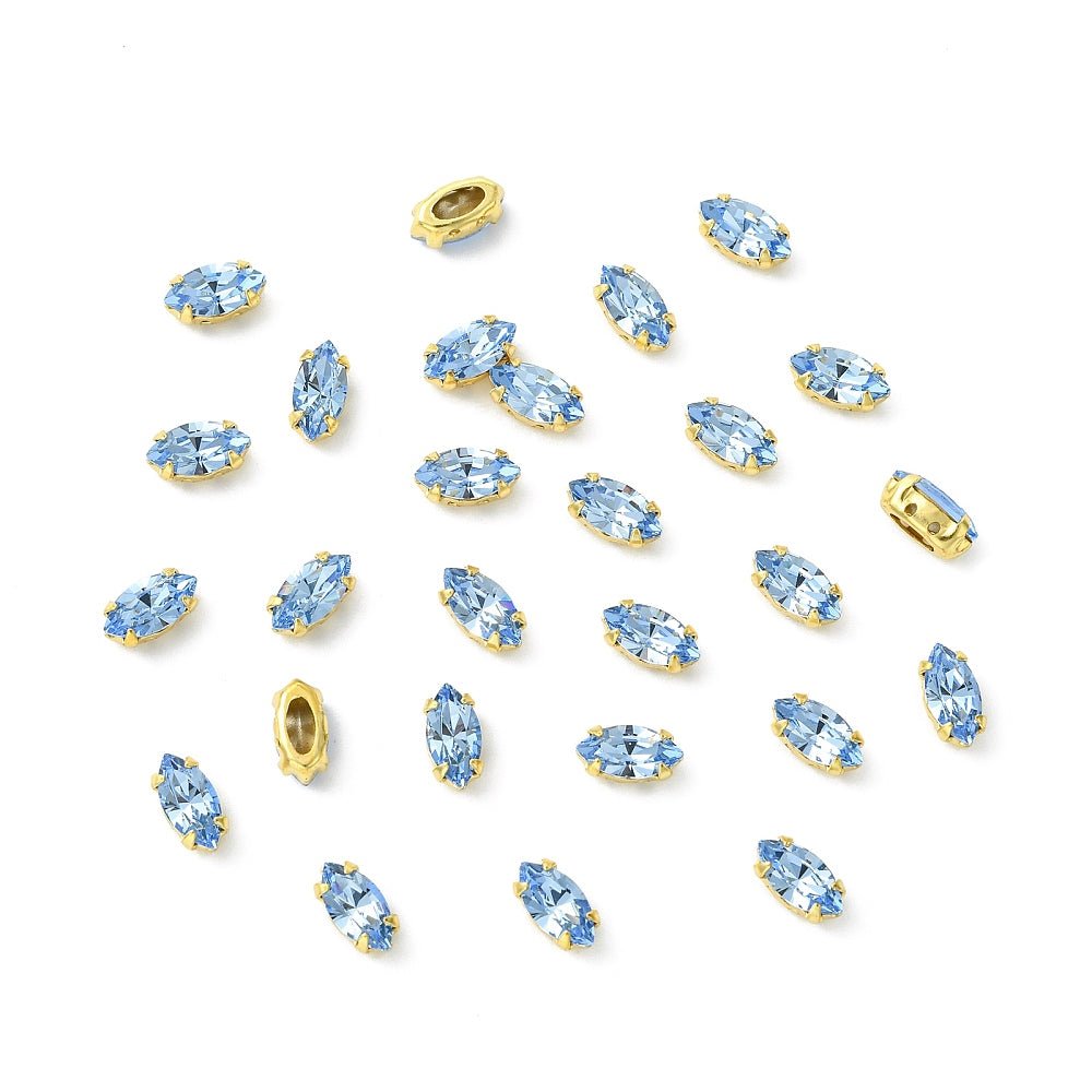 Preciosa MAXIMA – Navette, Light Sapphire, 18K Forgyldt Messing (10x5mm) - Uniq Perler - 122999
