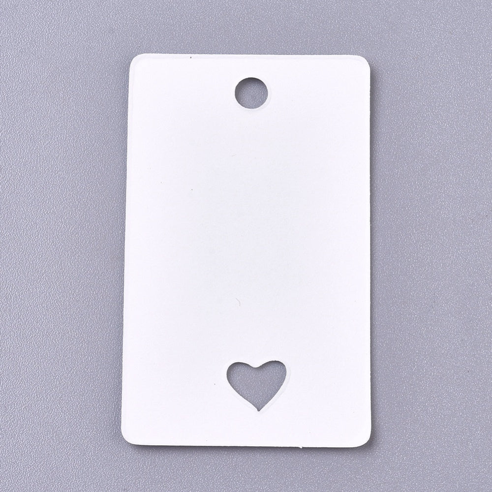 Prismærker Med Hjerte – Hvid, Rektangulær (50x30x0,4mm) 100 stk - Uniq Perler - 117471