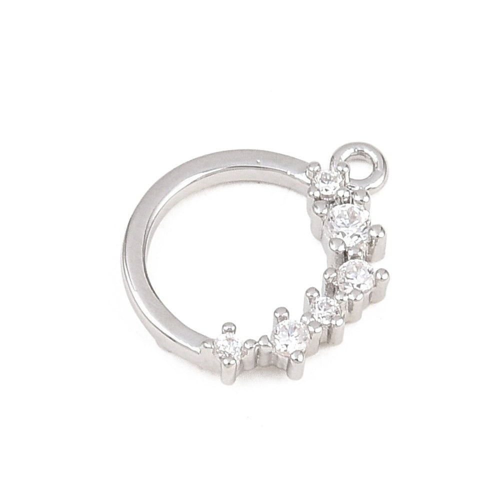 Rund Ring Vedhæng – Platinbelagt Messing Med Zirkonia (12x10x2mm) - Uniq Perler - 119106