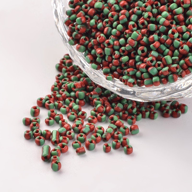 Seed Beads – Opaque, Rød/Grøn, Runde (12/0, 1,5~2x2mm) 450 g - Uniq Perler - 126400