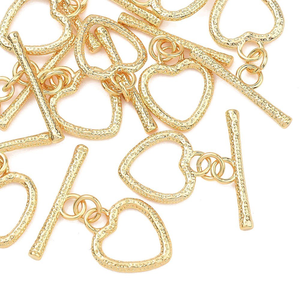 Toggle Lås med Hjerte – 18K Guldbelagt Messing (16,5x14,5mm) - Uniq Perler - 122180