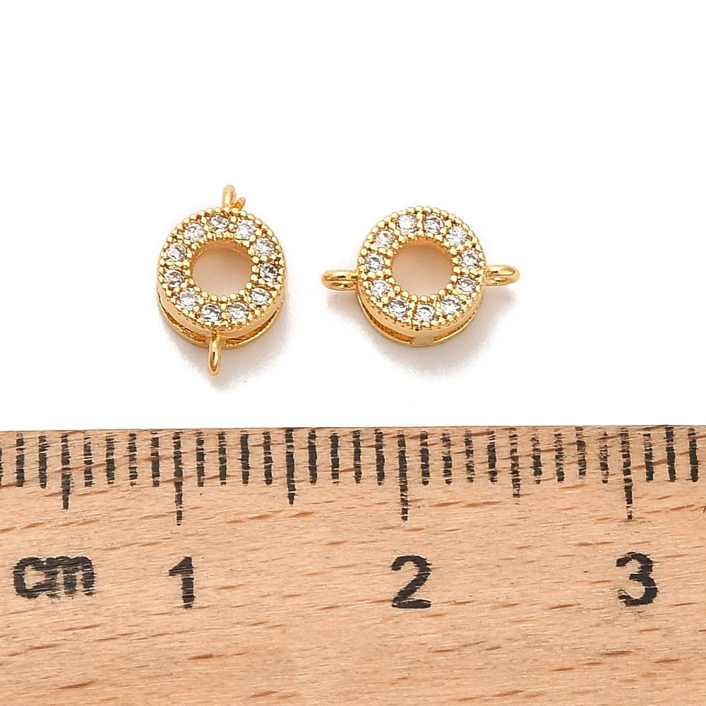 Vandfast Donut Mellemled Med Zirkonia – 18K Forgyldt Messing (9x6x3,5mm) 2 stk. - Uniq Perler - 123895