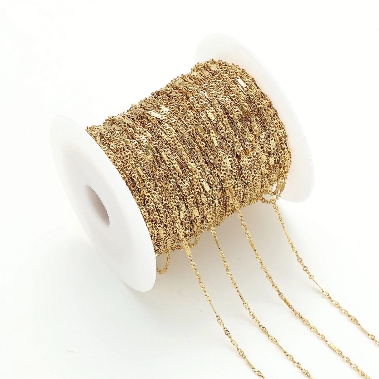 Vandfast Flad Figaro Kæde – Forgyldt Stål (2x0,6mm), 1m - Uniq Perler - 763623