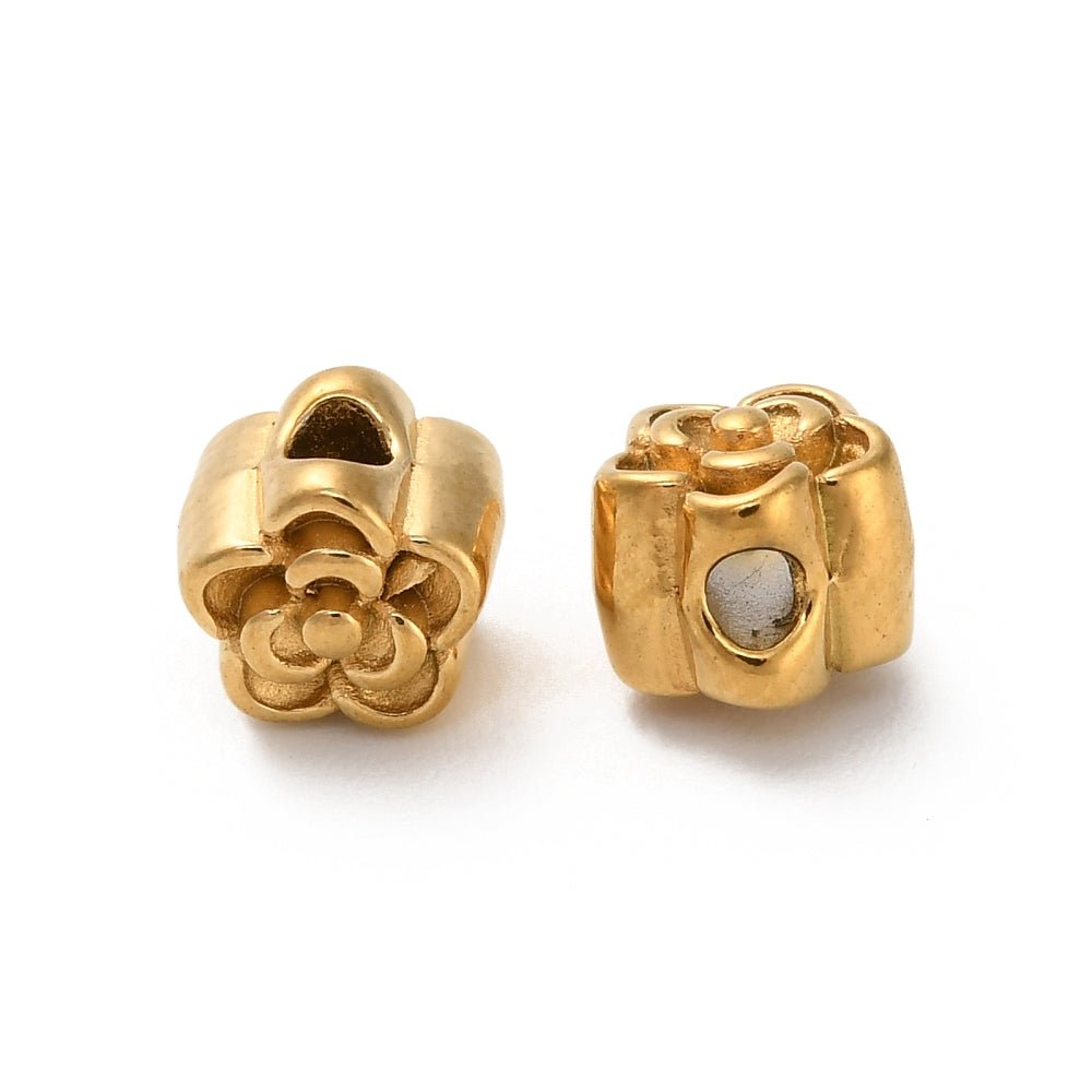 Vandfaste Blomster Perler – 18K Forgyldt Stål (6x6mm) 4 stk. - Uniq Perler - 119951