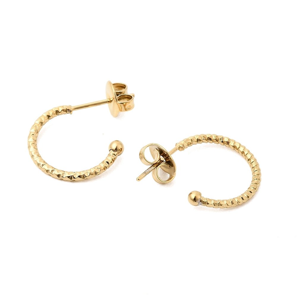 Vandfaste Halvbue Ørestikker – 18K Forgyldt Stål (15,5x16,5mm) - Uniq Perler - 119924