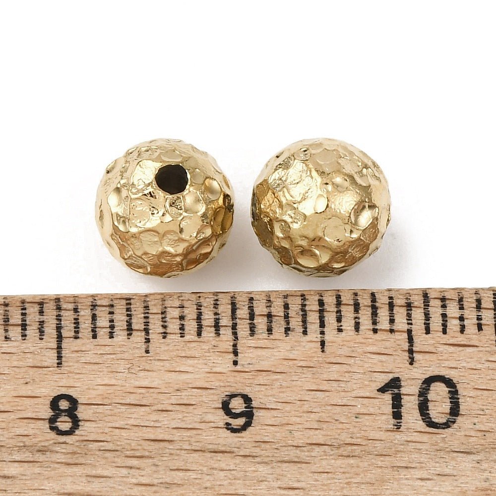 Vandfaste Runde Stål Perler – 18K Forgyldt, Tekstureret (8mm) 2 Stk - Uniq Perler -