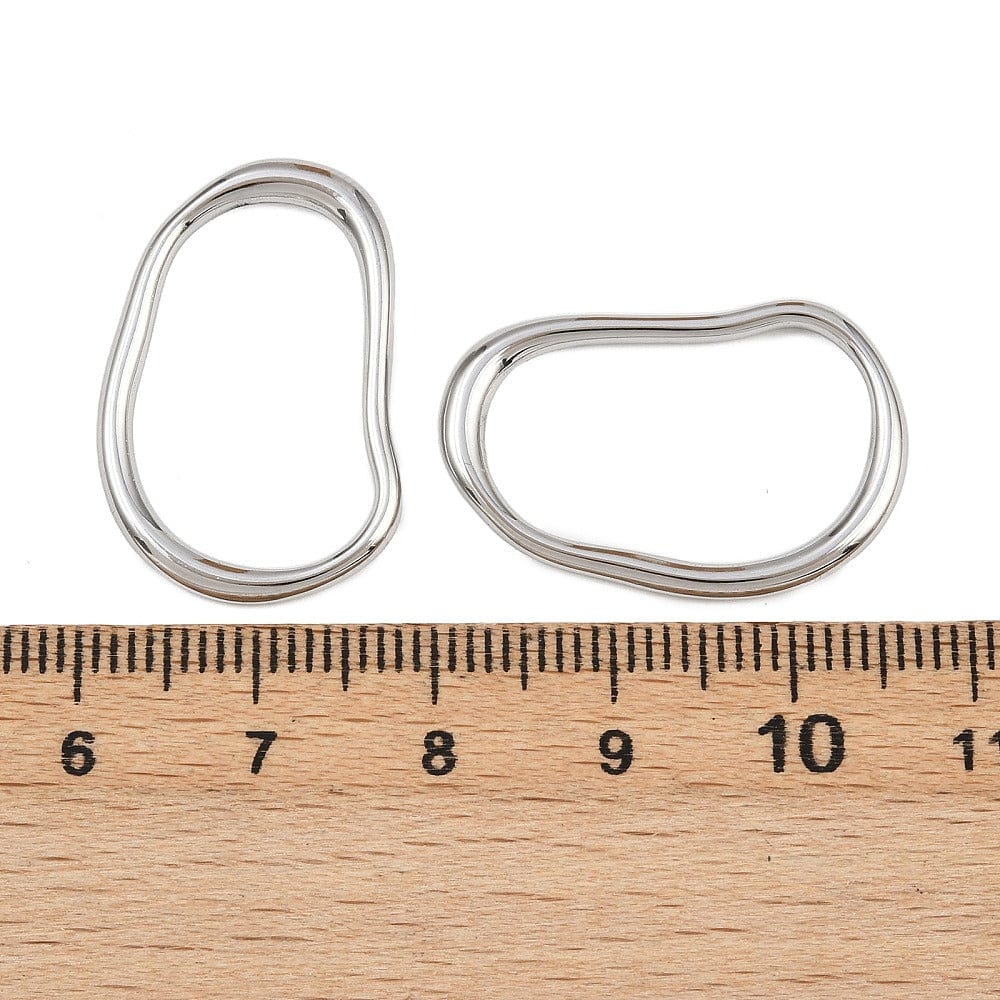 Wavy Rustfrit Stål – Wavy Oval, Sølvfarve (18x26,5mm, 2 stk) - Uniq Perler - 116187