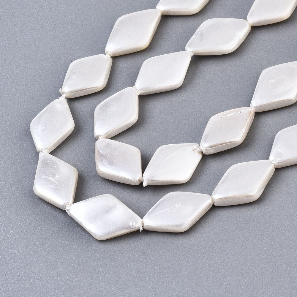 Harlekin Shell Perler, Blank Hvid, 13x9mm - Uniq Perler - 102894