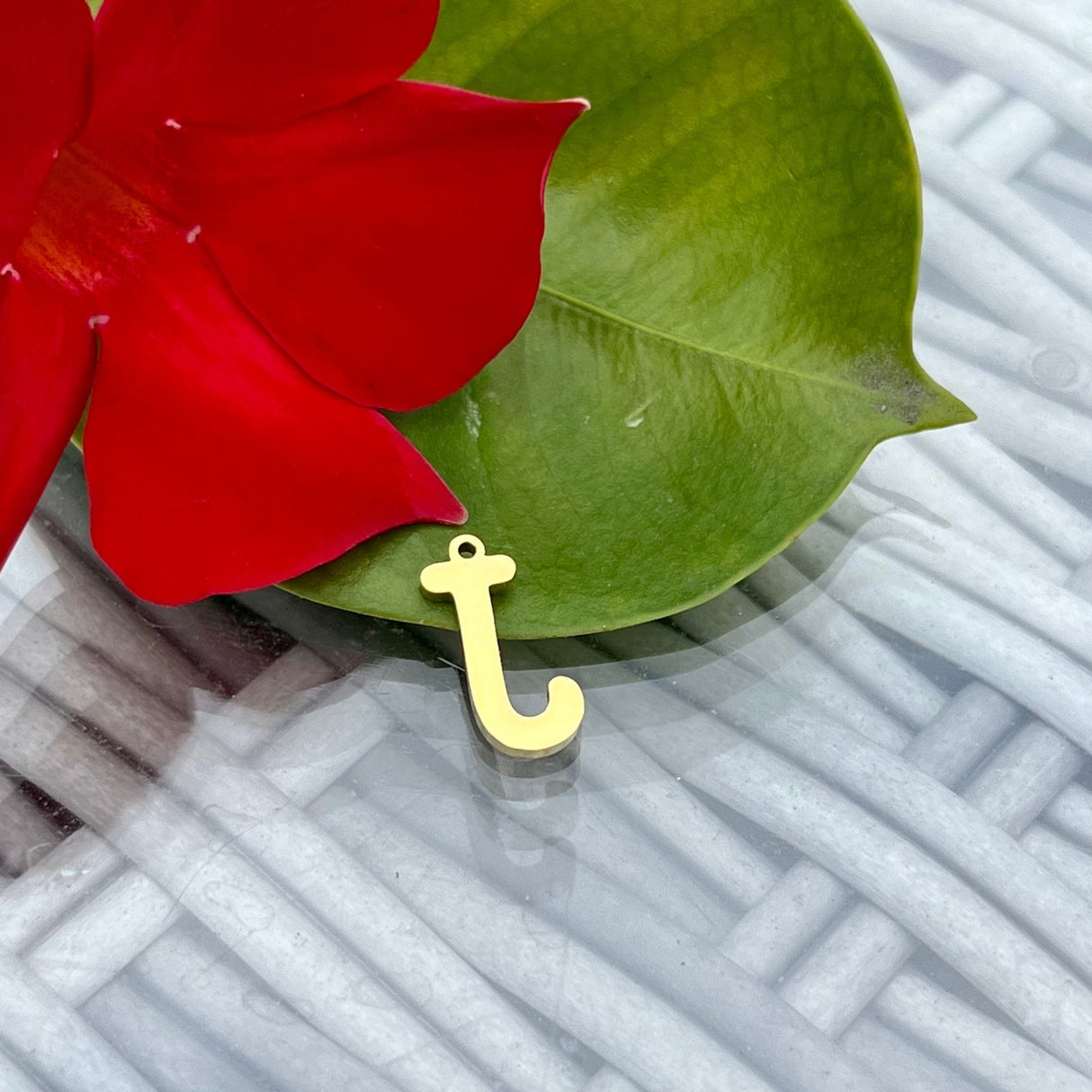 Smukke Stål Bogstaver Til Evt. Halskæde Vedhæng M.M. - Uniq Perler - 0000011967