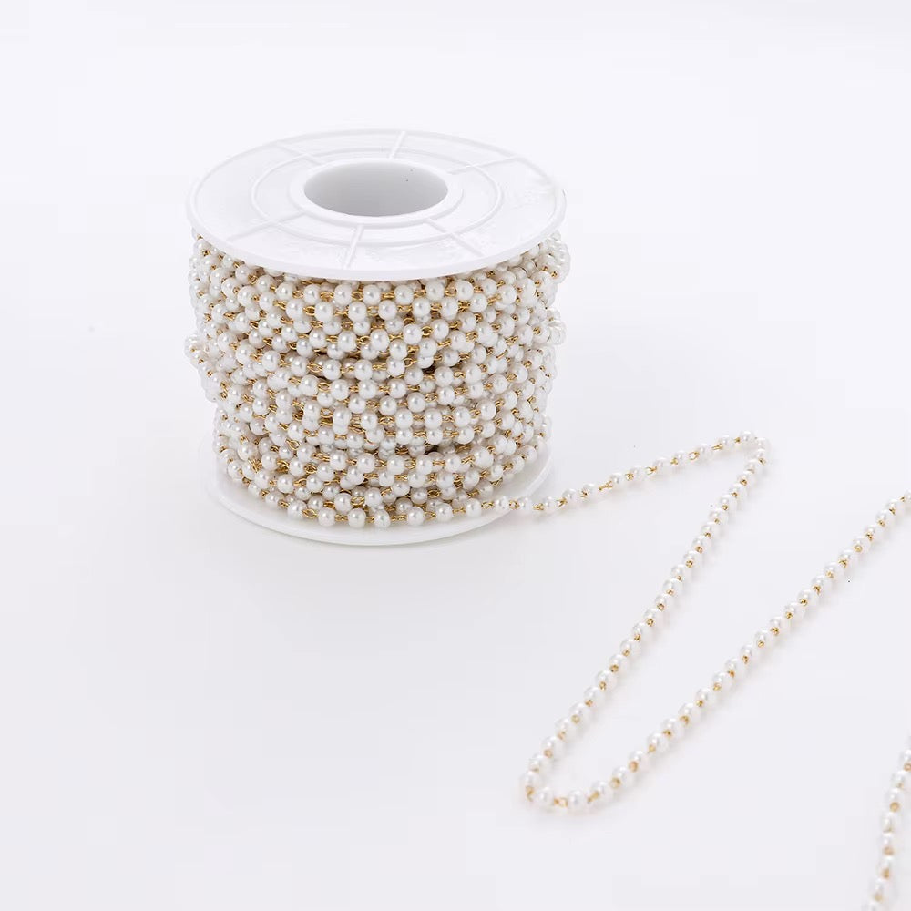 Waterproof Chain With White Beads - 18K Gold-Plated (1 Meter)