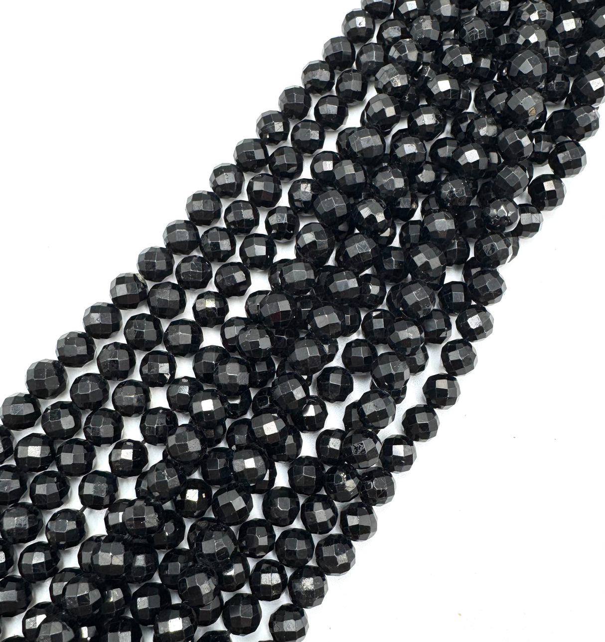 Schwarze Turmalin-Perlen – Facettierte Runde (8mm) 