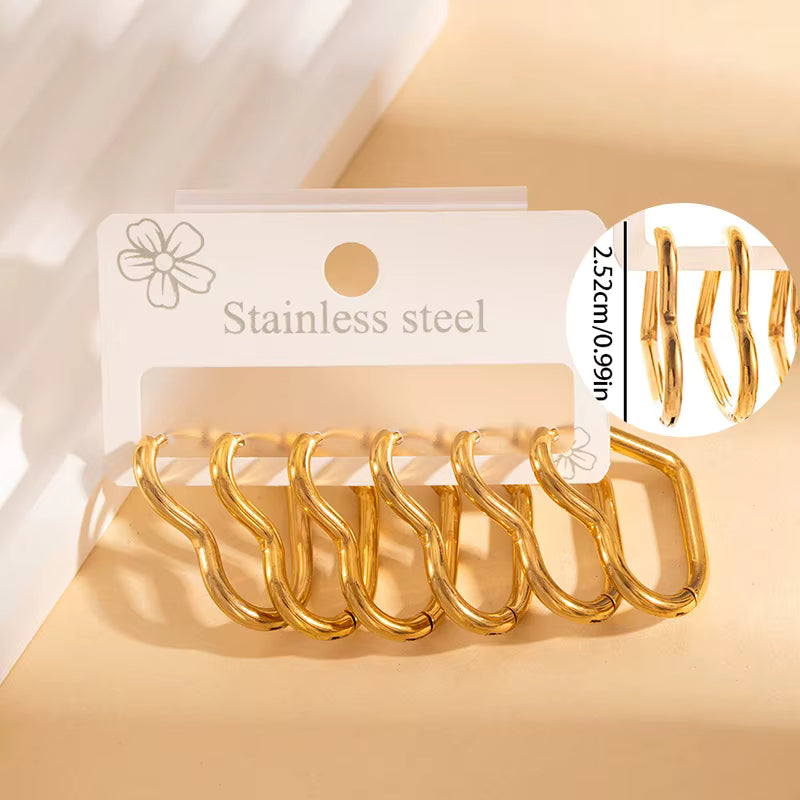 Forgyldte Vandfaste Hjerte Creoler i Stål (25mm, 3 par)