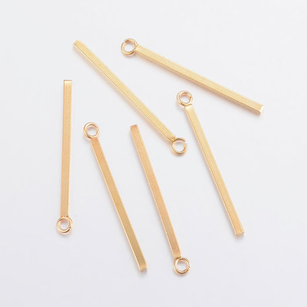 Aflangt Vedhæng, Forgyldt Stål, (18x1,5mm, 2 stk.) - Uniq Perler - 112821