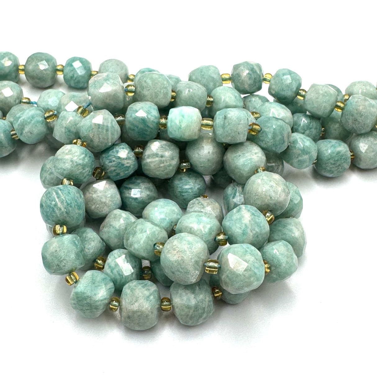 Amazonit – Kubeformet Natursten (8 mm) - Uniq Perler - 735789