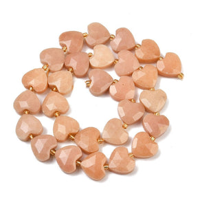 Auction R.....Jade Hearts - Faceted (14.5x13.5x6.5mm) 2 pcs - Uniq Perler - 116105