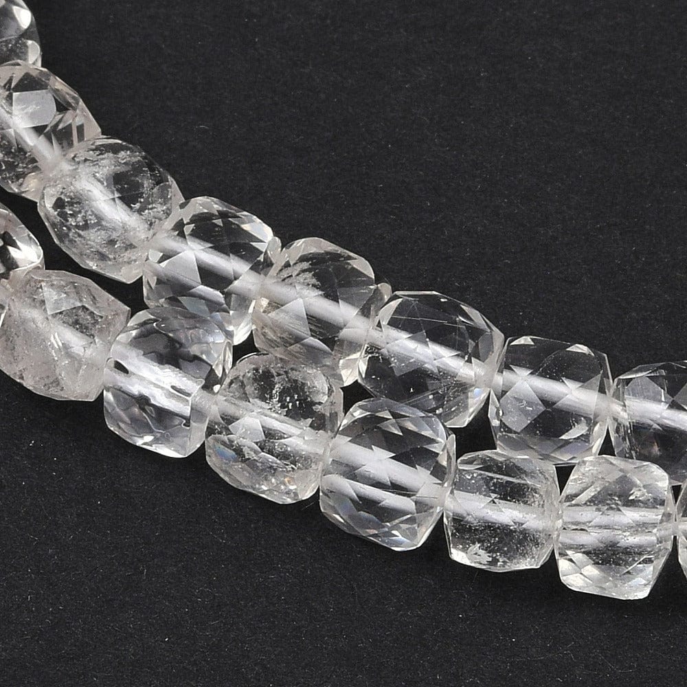 Bjergkrystal – Mange Facetteret Kube Form (6 - 7x6 - 7mm) - Uniq Perler - 115244