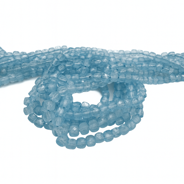 Blå Topaz Perler – Kubeformet (4x4 mm, Grade A) - Uniq Perler - 7244566