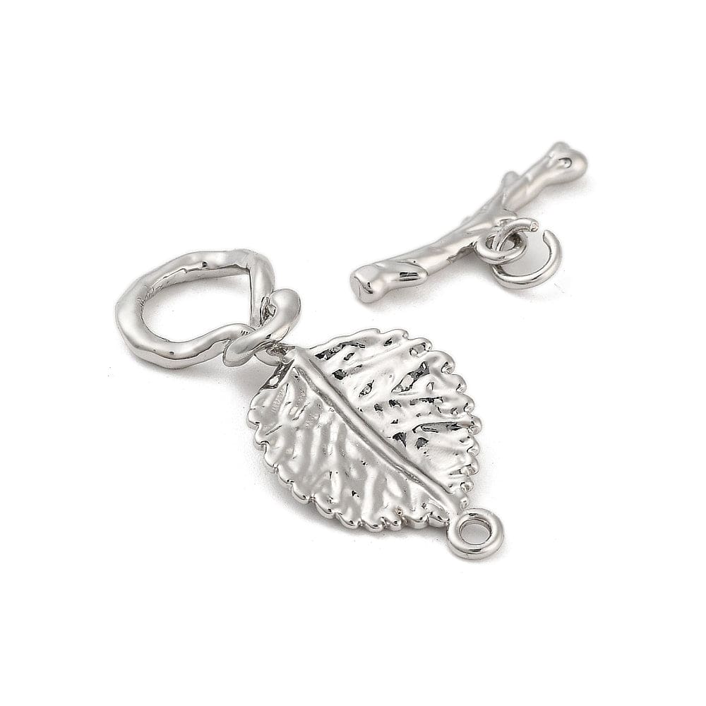 Blad Toggle Lås, Platin Belagt Messing, 33x15x7,5mm - Uniq Perler - 113247