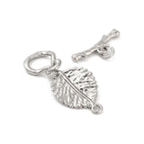 Blad Toggle Lås, Platin Belagt Messing, 33x15x7,5mm - Uniq Perler - 113247