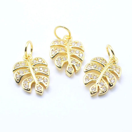 Blad Vedhæng Med Klare Zirkonia Sten, Forgyldt, 14x9,5x2mm - Uniq Perler - 111530