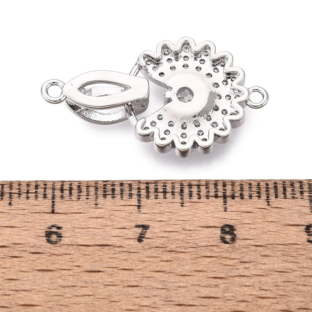 Blomster Foldelås Med Zirkonia – Platinbelagt Messing (27mm) - Uniq Perler - 121501